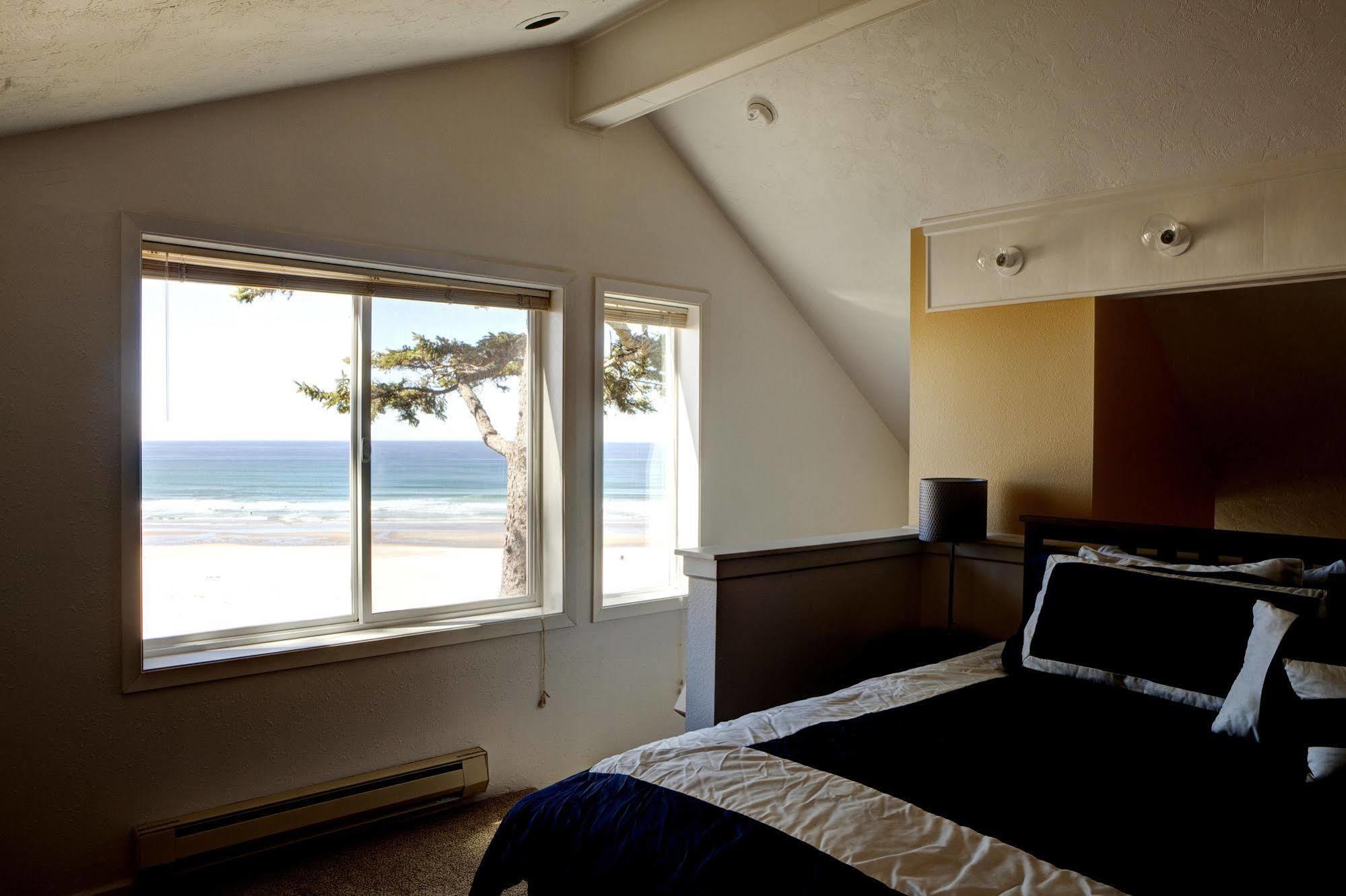 Starfish Point Aparthotel Newport Exterior foto